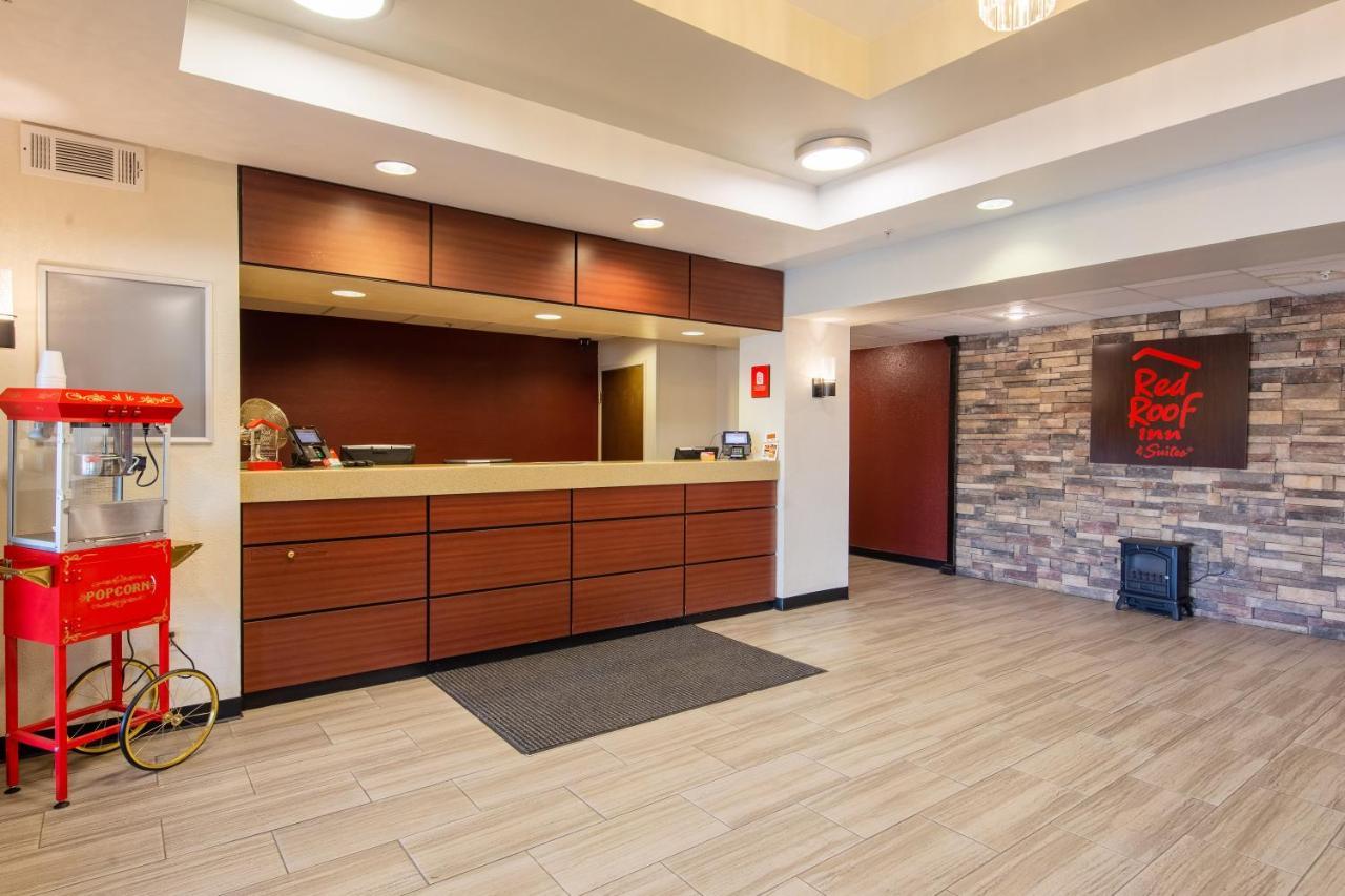 Red Roof Inn & Suites Indianapolis Airport Exterior foto