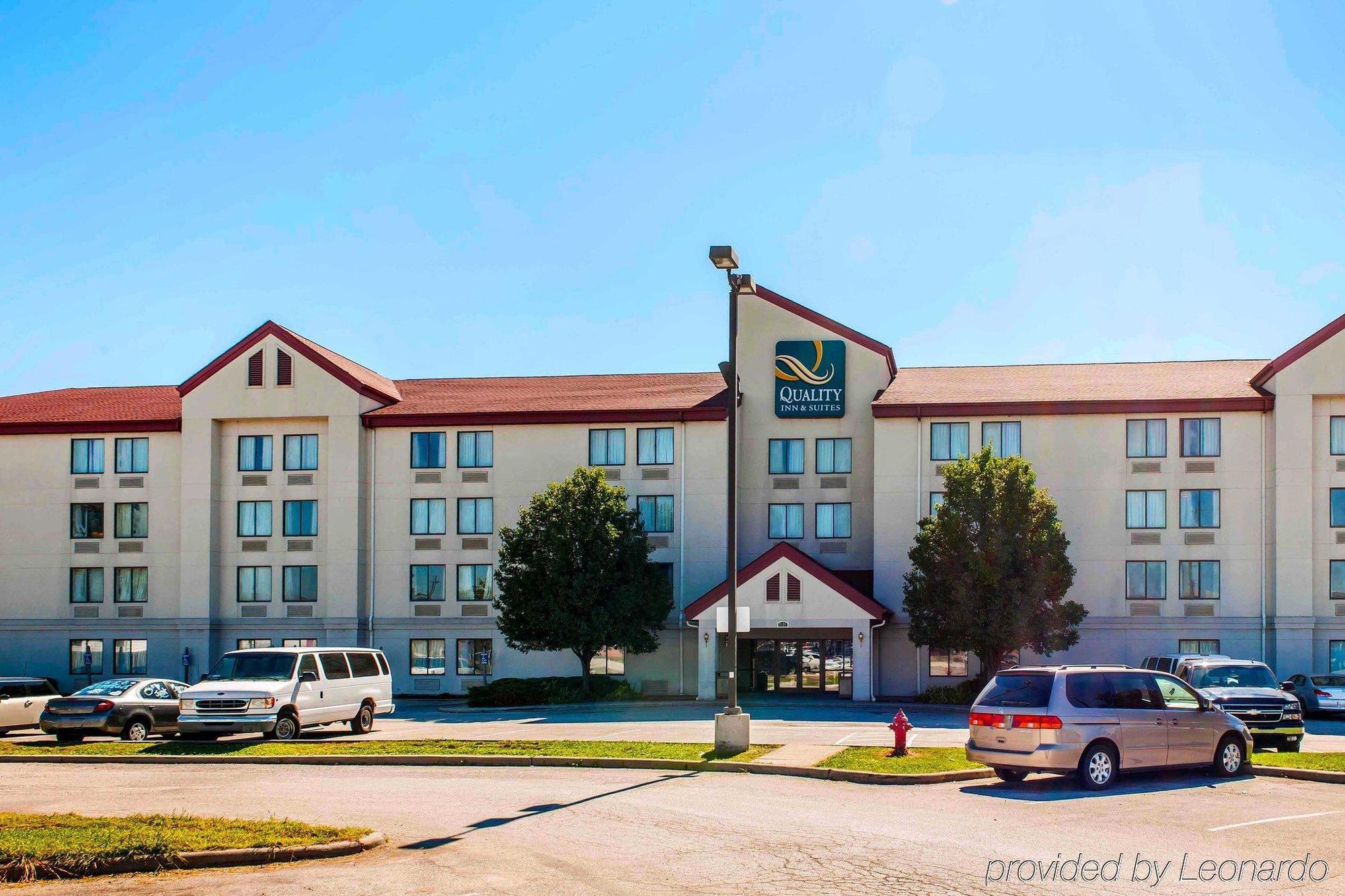 Red Roof Inn & Suites Indianapolis Airport Exterior foto